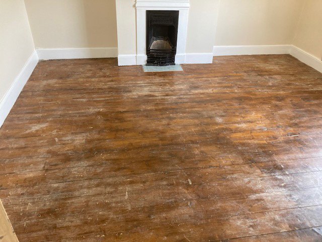 wooden-floor-before